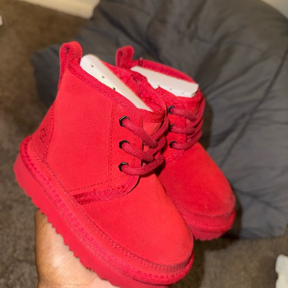 Toddler Ugg Neumel